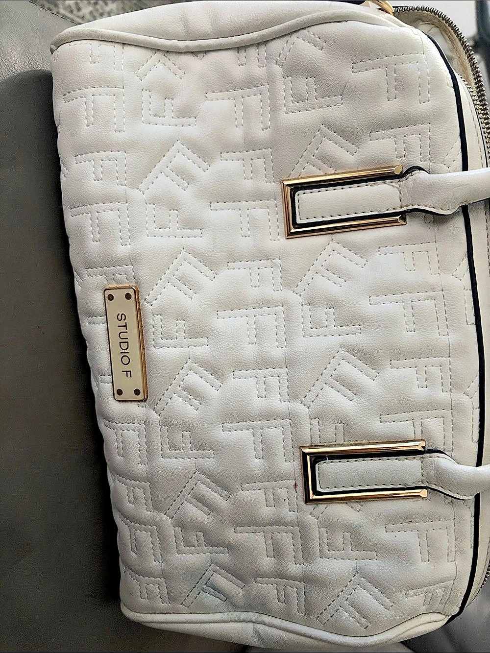 Studio F White Geometric Tote Bag